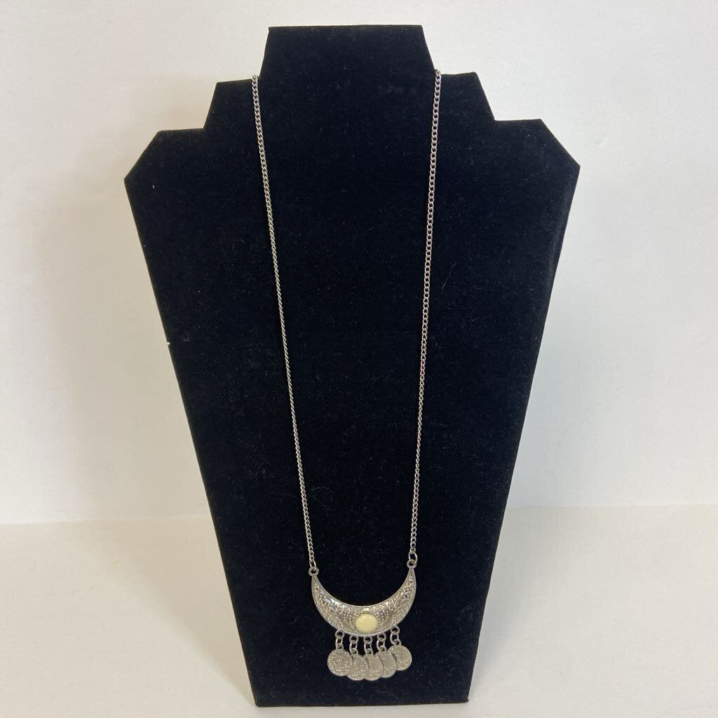 Faux Coin Pendant Necklace