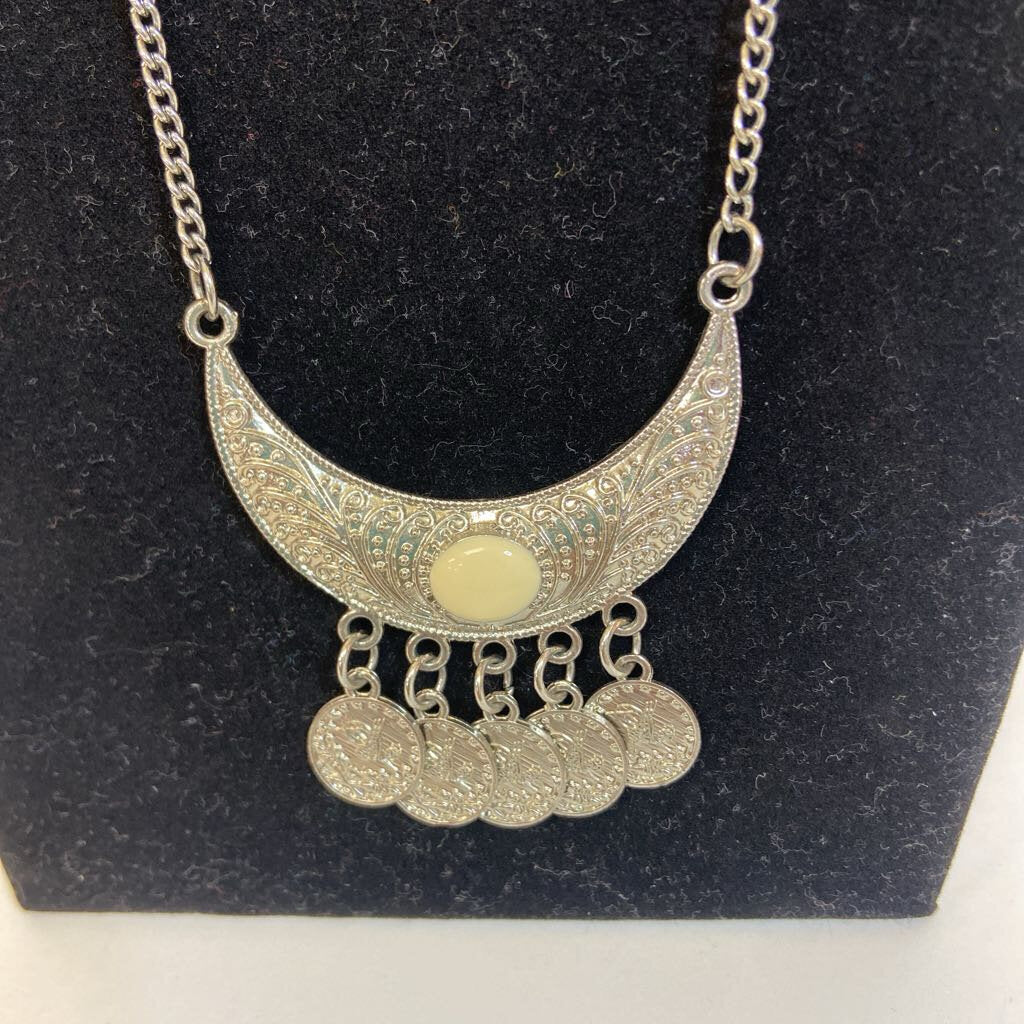 Faux Coin Pendant Necklace