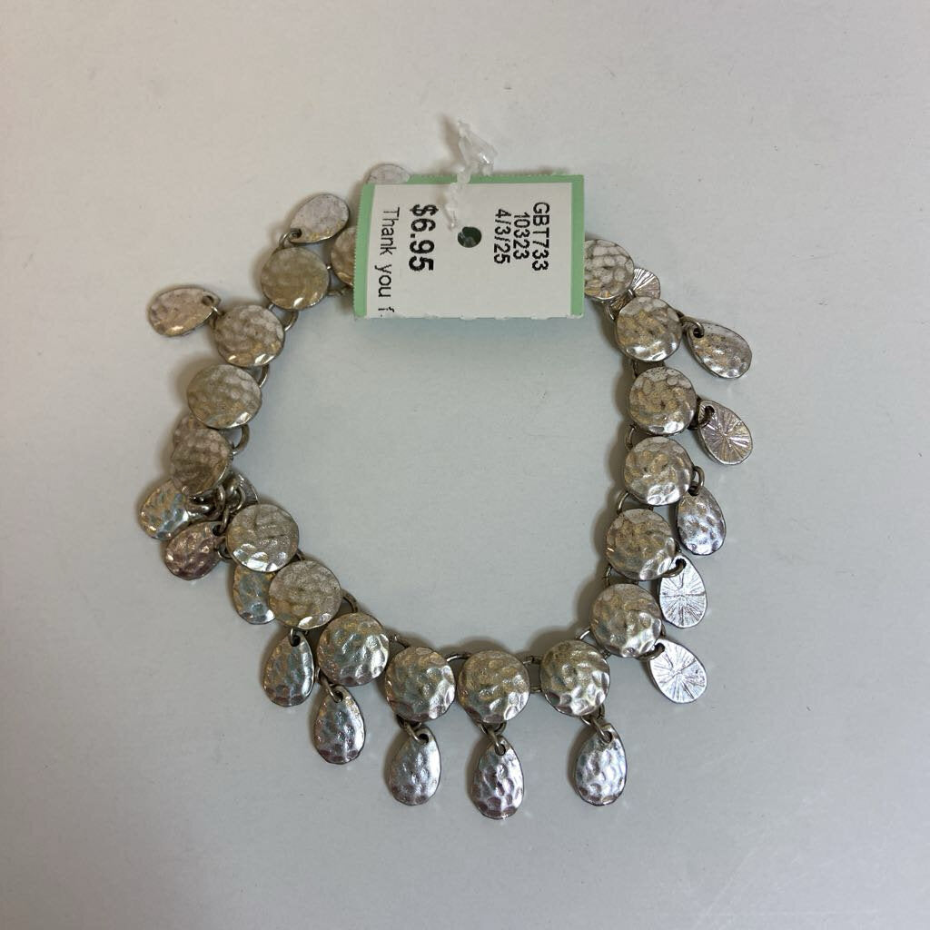 Silver Hammered Dangle Bracelet