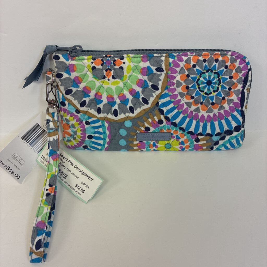 Tech Wristlet
