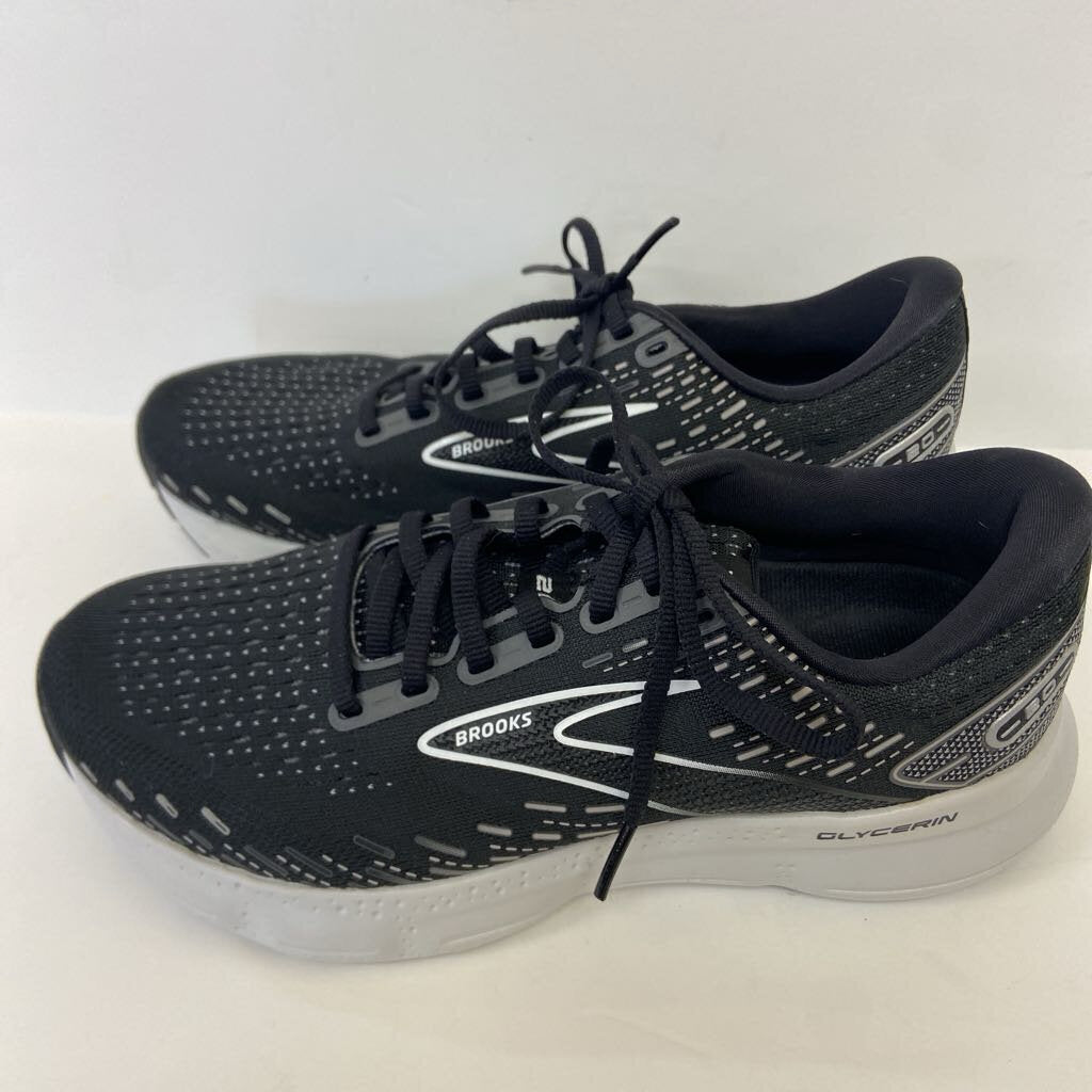 Womens Running Shoes *NEW*
