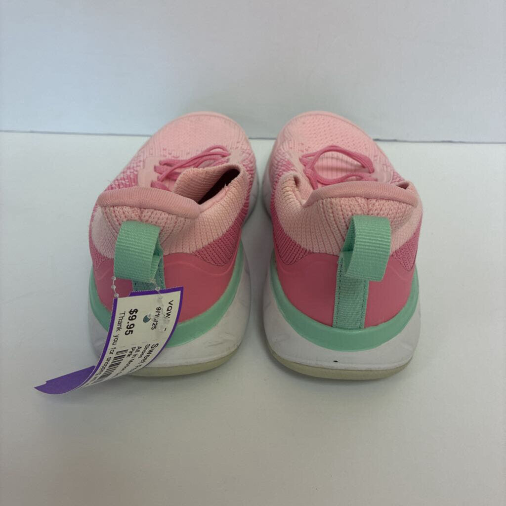 Girls Sneakers