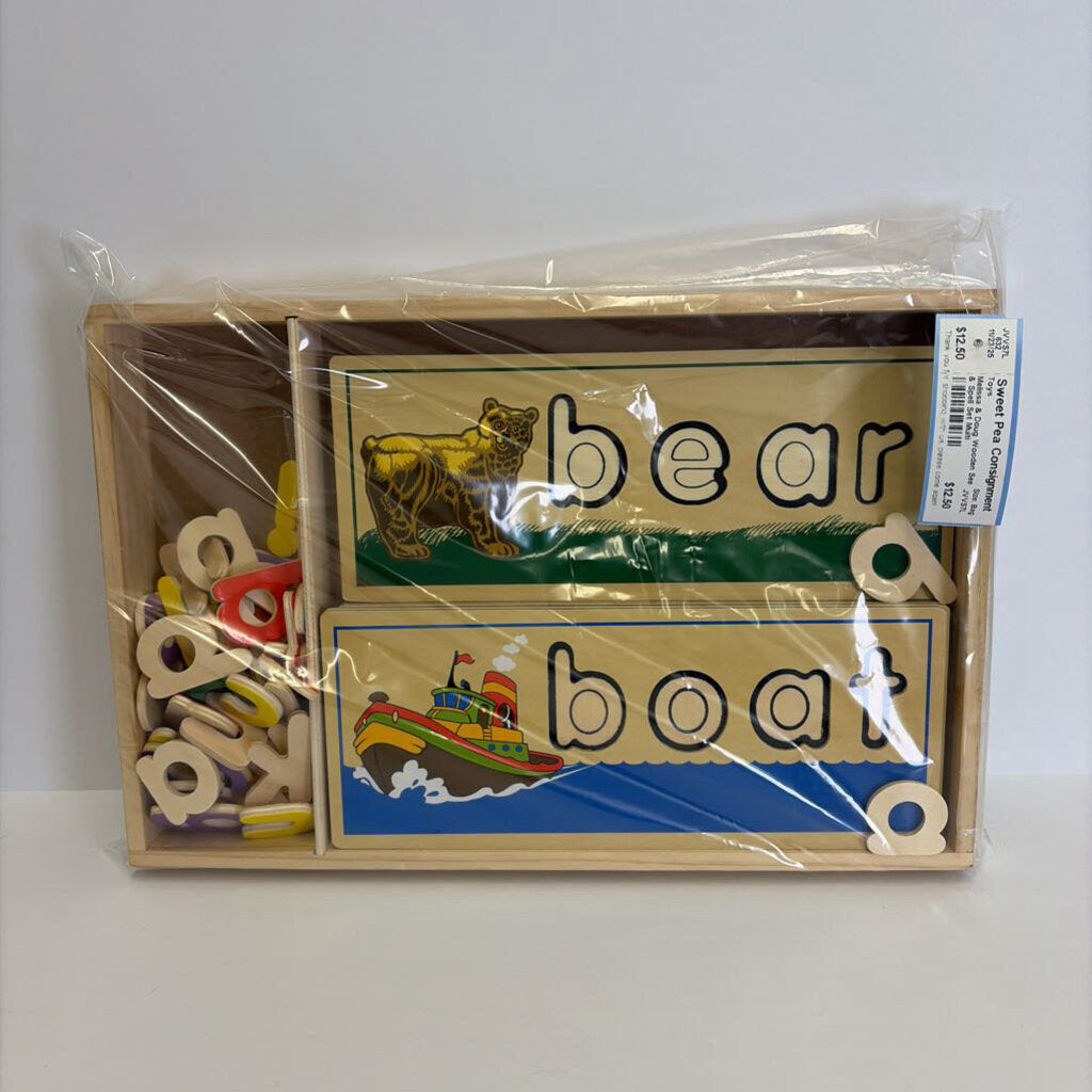 Wooden See & Spell Set
