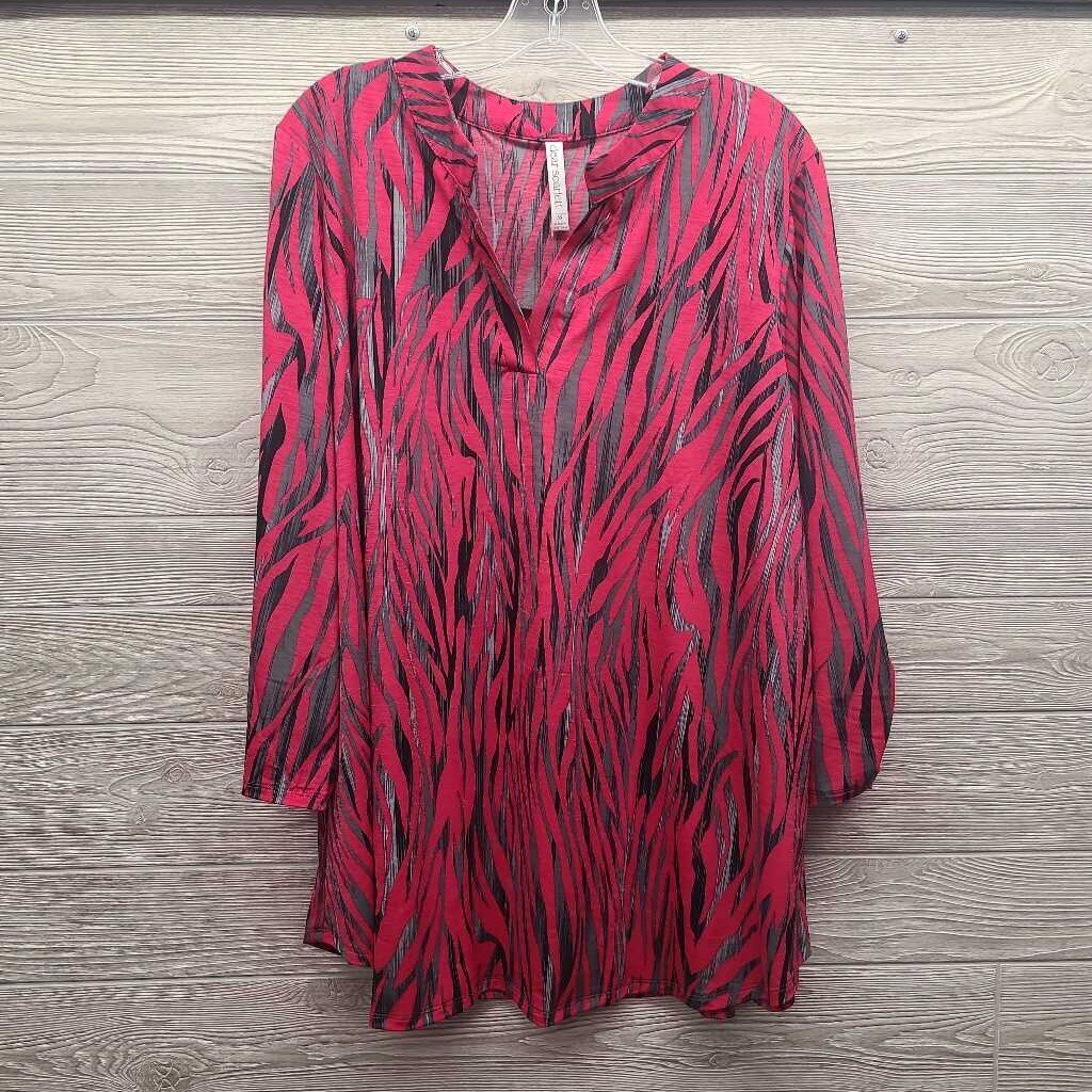 Womens Floral 3/4 Sleeve Shirt *NEW*