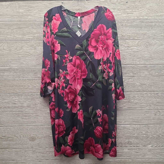Womens Floral 3/4 Sleeve Dress