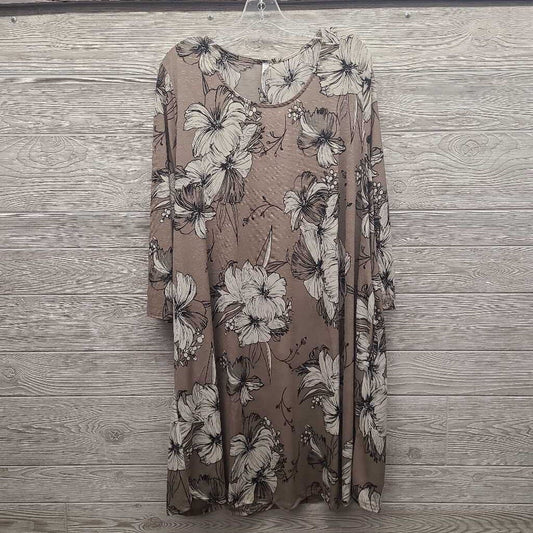 Womens Floral 3/4 Sleeve Dress
