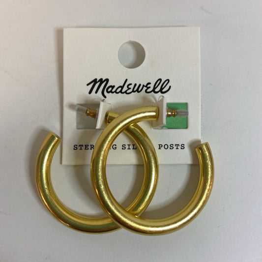 Gold Hoop Earrings *NEW*