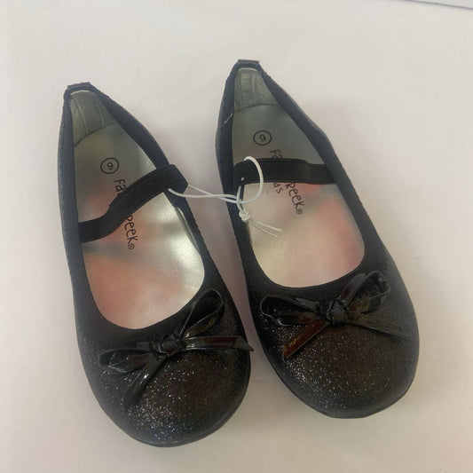 Girls Flats with Strap *NEW*