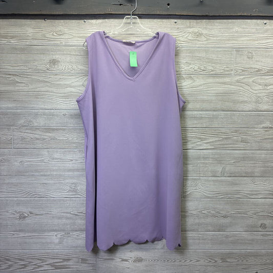Womens Sleeveless Scalloped Hem Dress