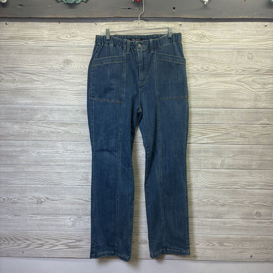 Womens Straight Pull-On Jeans