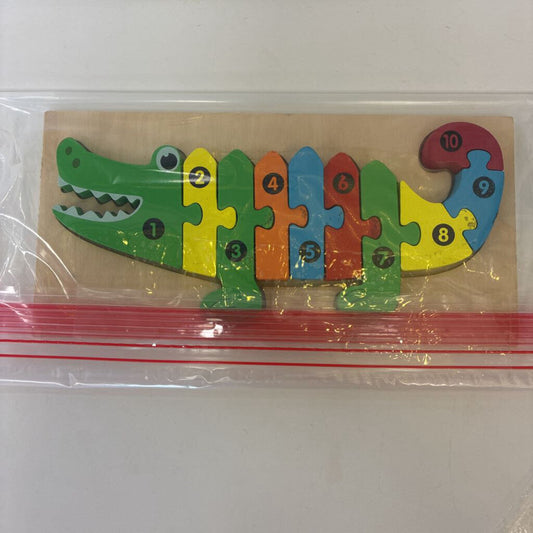 Wooden Puzzle Set - Alligator