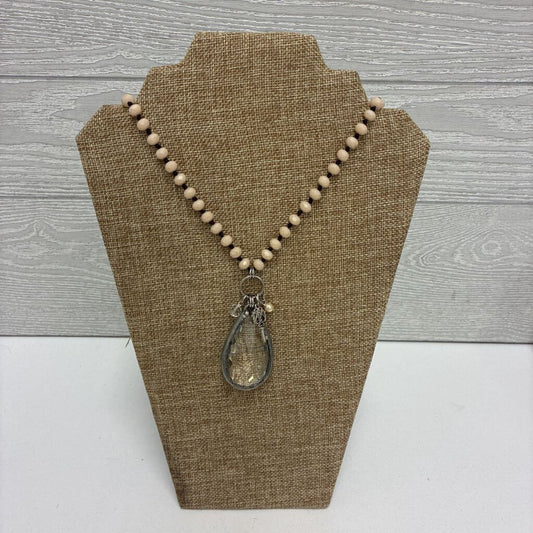 Glass Bead Necklace w/Teardrop Pendant