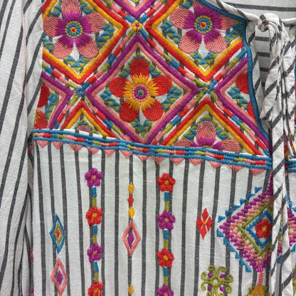 Womens Embroidered 3/4 Sleeve Shirt