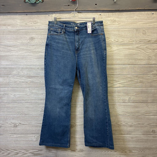 Womens Higher Rise Flare Jeans