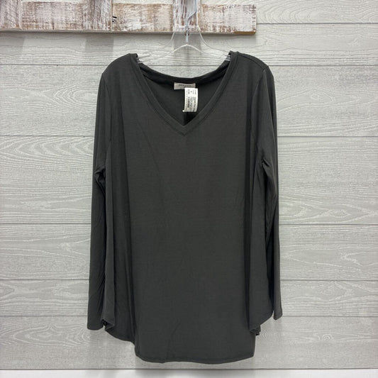 Womens Super Soft V-Neck L/S Shirt