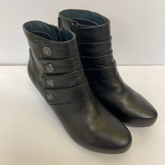 Womens Leather Ankle Boots