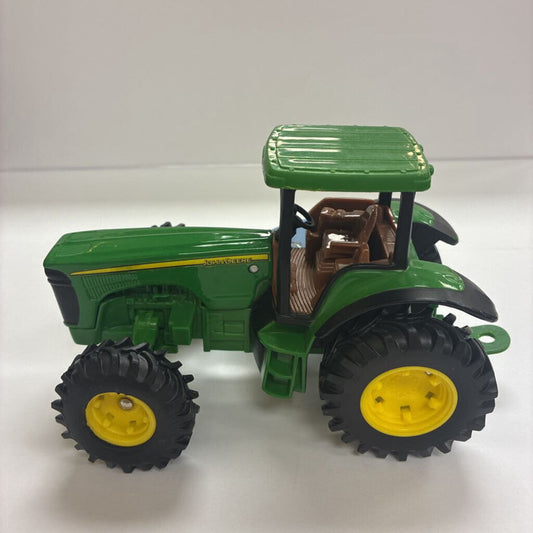 John Deere Metal Tractor